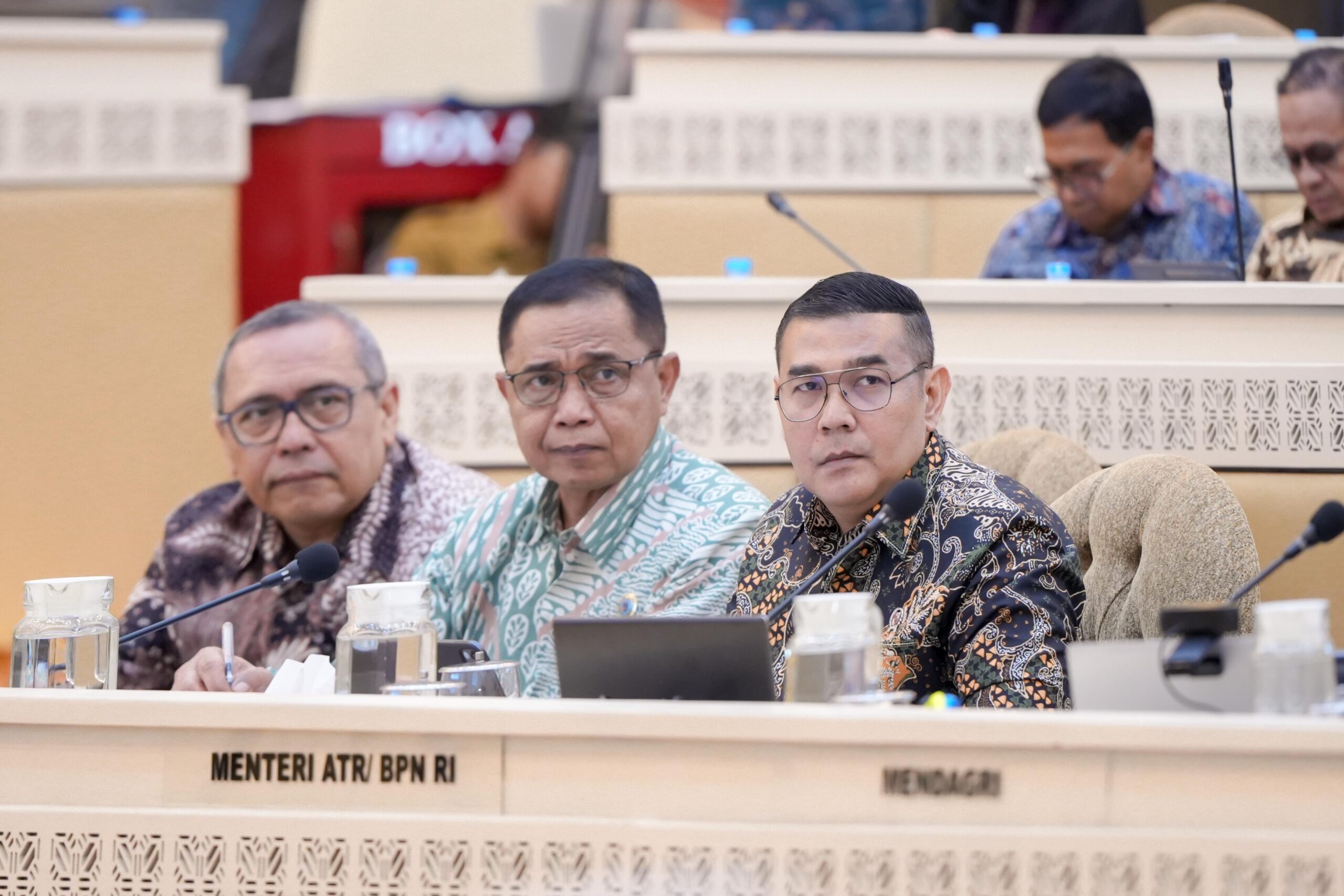 Wamen Ossy Apresiasi Dukungan Komisi II DPR RI dalam Kenaikan Pagu Anggaran…